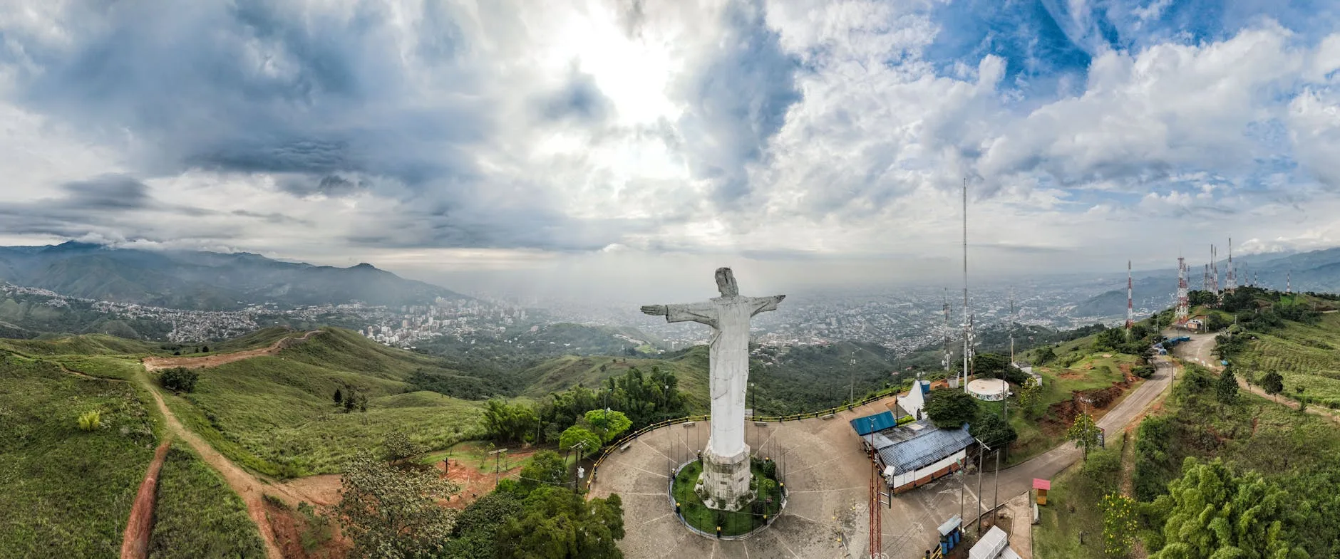 ️ Le Cristo Rey et les Farallones