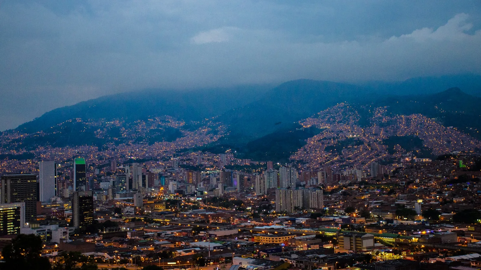 Pas envie de vous encombrer ? Louer un drone à Medellín ou Bogotá